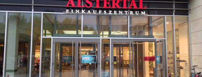 Alstertal-Einkaufszentrum (AEZ) is one of Hamburg: Einkaufszentren.