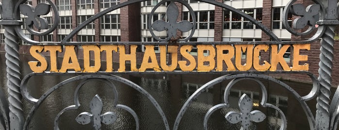 Stadthausbrücke is one of Hamburg: Brücken.