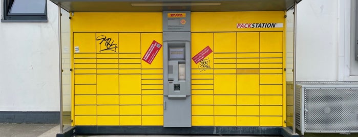 Packstation 184 is one of DHL Packstationen.