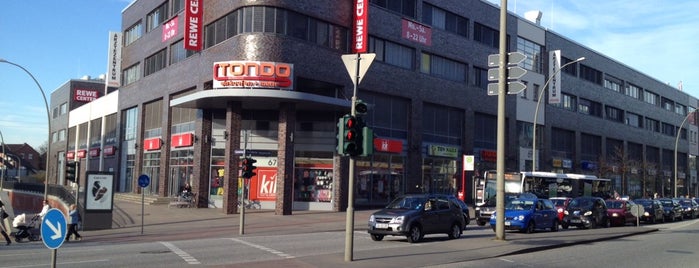 Tondo is one of Hamburg: Einkaufszentren.