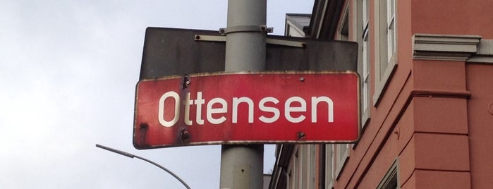 Ottensen is one of Hamburg: Stadtteile.