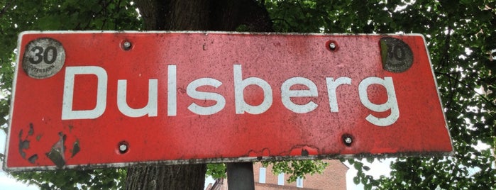 Dulsberg is one of Hamburg: Stadtteile.