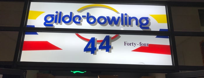 Gilde Bowling Forty-Four is one of Lieux qui ont plu à Antonia.