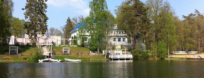 Nelijärve puhkekeskus is one of Orte, die Sofia gefallen.