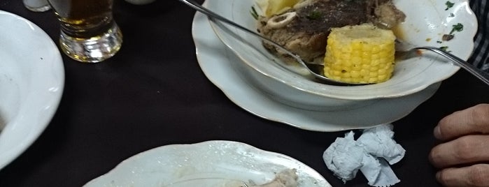 Restaurante San Carlos is one of Top 10 favorites places in Valparaíso.