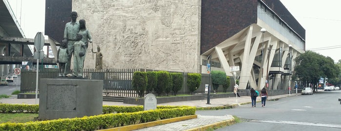 IMSS Unidad Cuauhtémoc is one of Pablo : понравившиеся места.