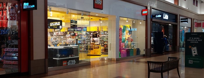 The Lego Store is one of Chicago.