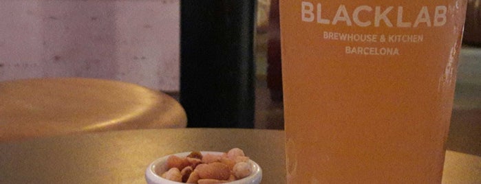 Blacklab Craft Beer Garden is one of Craft Beer Madness Barcelona.