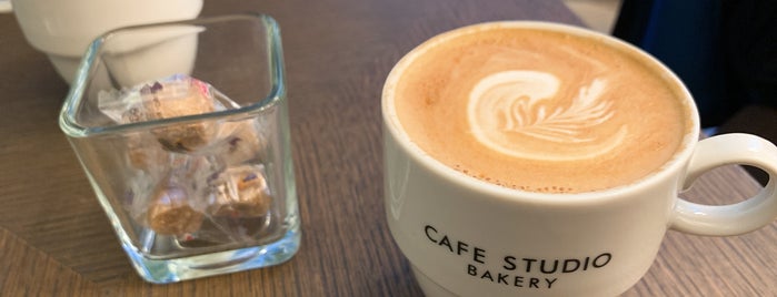CAFE STUDIO BAKERY + Ploom TECH is one of Check this Tokyo cafes.