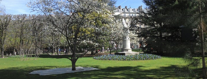 Jardim de Luxemburgo is one of Week-end à Paris.