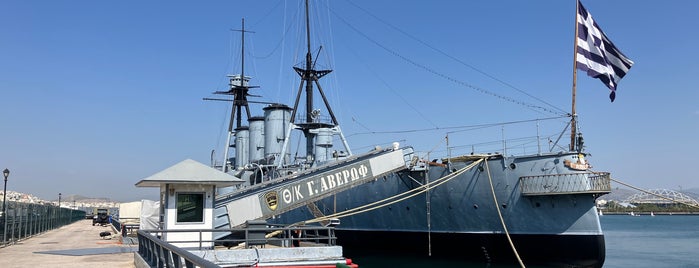 Greek cruiser Georgios Averof is one of Tempat yang Disimpan Ifigenia.