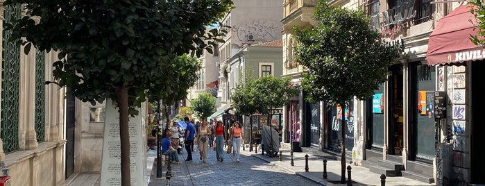 Galip Dede Caddesi is one of ziyaret şart.