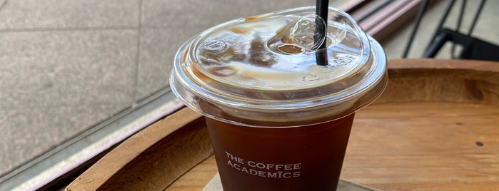 The Coffee Academics is one of Locais curtidos por T.