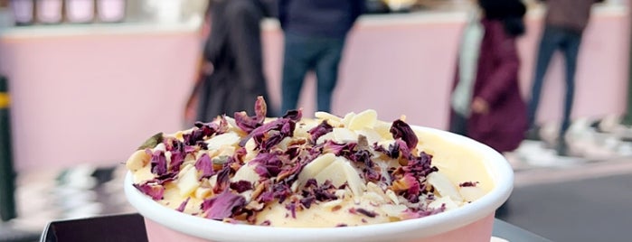 Humble Crumble is one of London Eats.