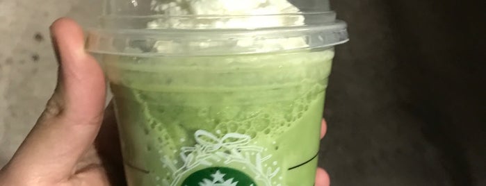 Starbucks is one of smithさんのお気に入りスポット.