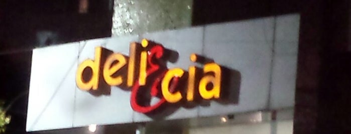 Deli & Cia is one of Juさんのお気に入りスポット.