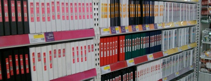 Office Depot is one of Mariさんのお気に入りスポット.