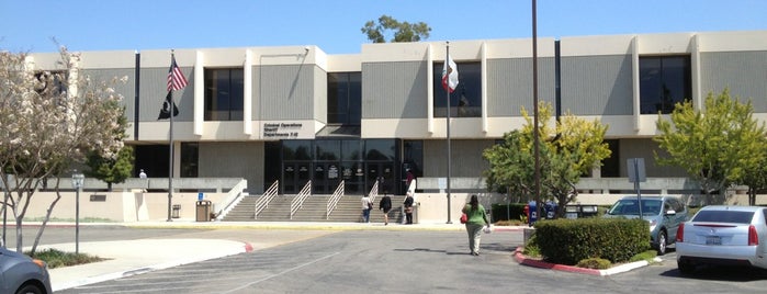 Orange County Superior Court North Justice Center is one of Lugares favoritos de Todd.