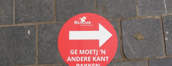 Ninove Linkeroever is one of 'On the road'.