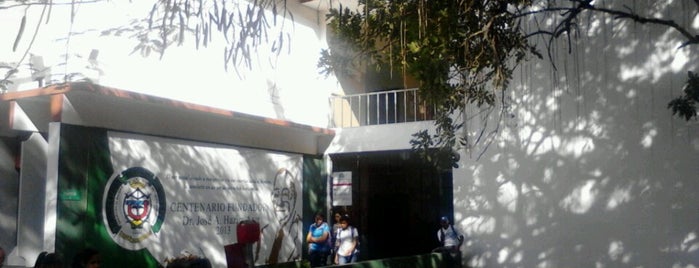 Universidad Central del Este (UCE) is one of Michael : понравившиеся места.