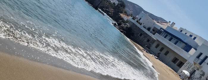 Moutsouna Beach is one of naxos.