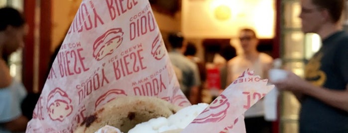 Diddy Riese is one of Posti che sono piaciuti a Mohammed 🍴.