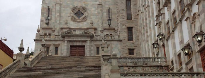 Universidad de Guanajuato is one of Guanajuato Tour.