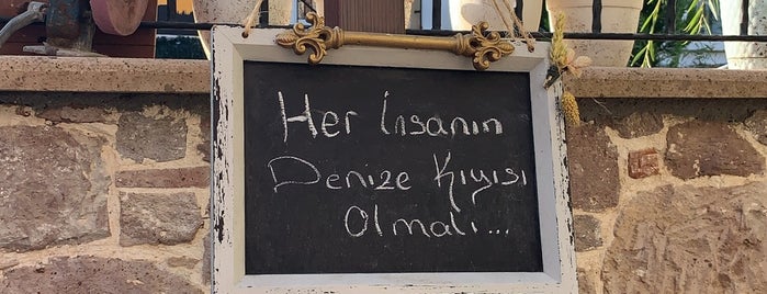 Cunda Svila Butik Otel is one of Ersin'in Beğendiği Mekanlar.