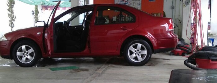 cami car wash is one of San Cristobal.