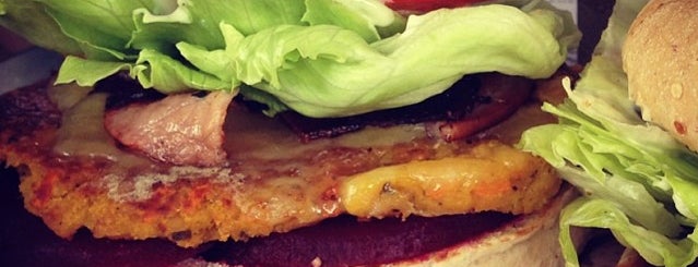 BurgerFuel is one of Locais salvos de Kimmie.