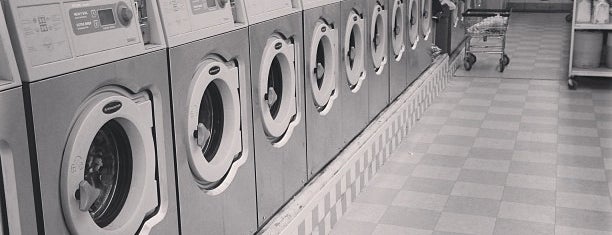 Wash Up Laundromat is one of Neighborhood Jointz.