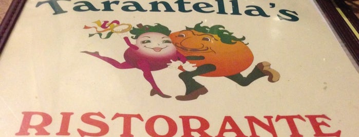 Tarantella's Ristorante is one of Lizzieさんの保存済みスポット.