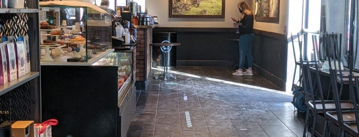 Starbucks is one of Great Restaurants in Binghamton Ny.