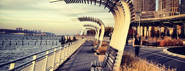 Hudson River Park is one of New York sights.