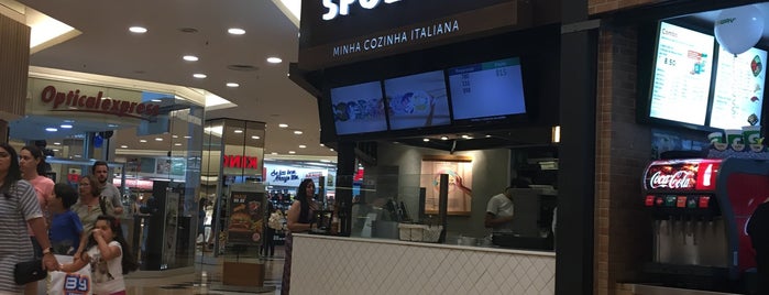 Spoleto Culinária Italiana is one of Restaurantes e Locais Top para comer!.