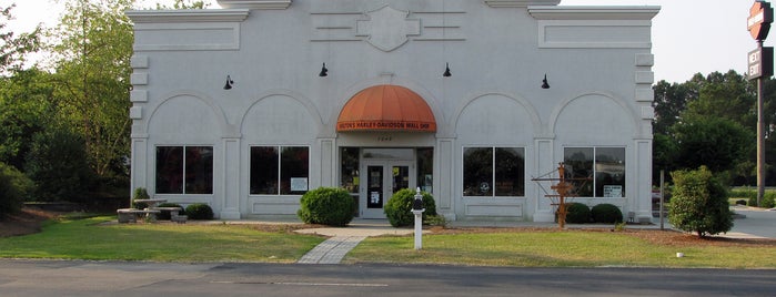 Shelton's Harley-Davidson is one of Harley Davidson.