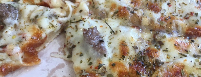 Capua Pizza Beşyol / Florya is one of ✈ 'Mhmt '✈ 님이 좋아한 장소.