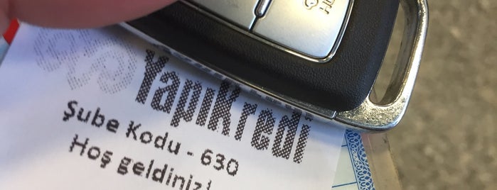 Yapı Kredi Bankası is one of Guldenさんのお気に入りスポット.