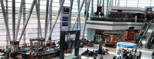 Aéroport international de Budapest-Ferenc Liszt (BUD) is one of Airports.