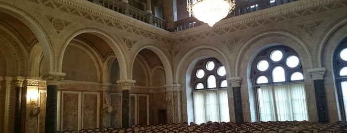 Мармурова зала is one of Olga'nın Beğendiği Mekanlar.
