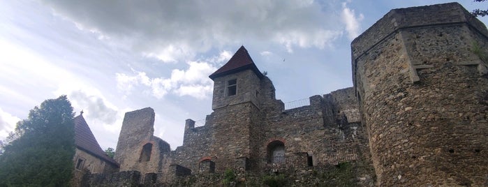 Zřícenina hradu a zámek Klenová is one of Tipy na výlet - Hrady, zámky a zříceniny.