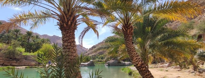 Wadi Bani Khalid Pool & Cave is one of Bucket List ☺.