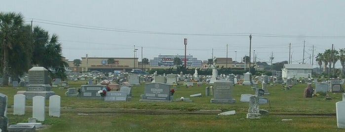 Rosewood Cemetery is one of African American Historic Places in Galveston.