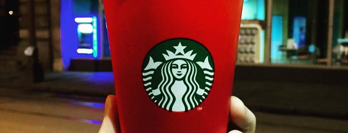 Starbucks is one of Locais curtidos por Wayne.