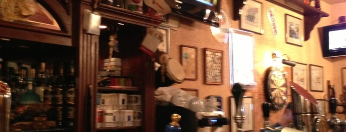 Old Dublin Pub is one of Tempat yang Disukai Anna.