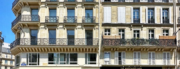 Rue Étienne Marcel is one of Paris - shopping.