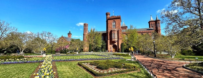 Smithsonian Gardens is one of DC.