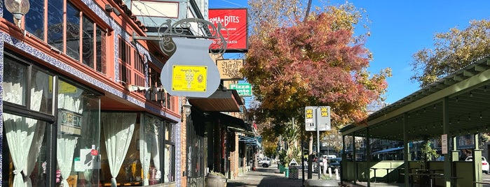Temescal District is one of Oakland bucket list.