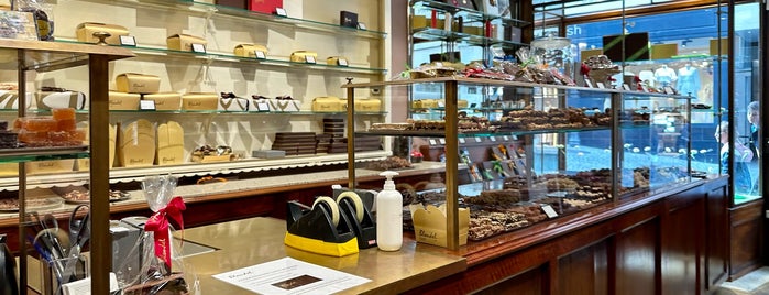 Blondel Chocolate Shop is one of Traveling.