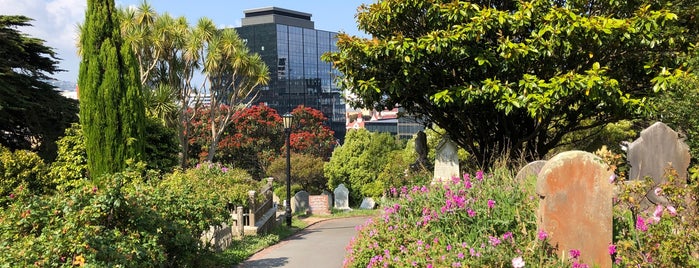 Bolton Street Memorial Park is one of Orte, die T. gefallen.